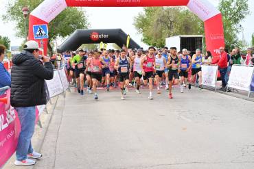 Rosario Gª Cervigón y Andy Morales vencen en el 15K de El Porvenir de Alcázar de San Juan